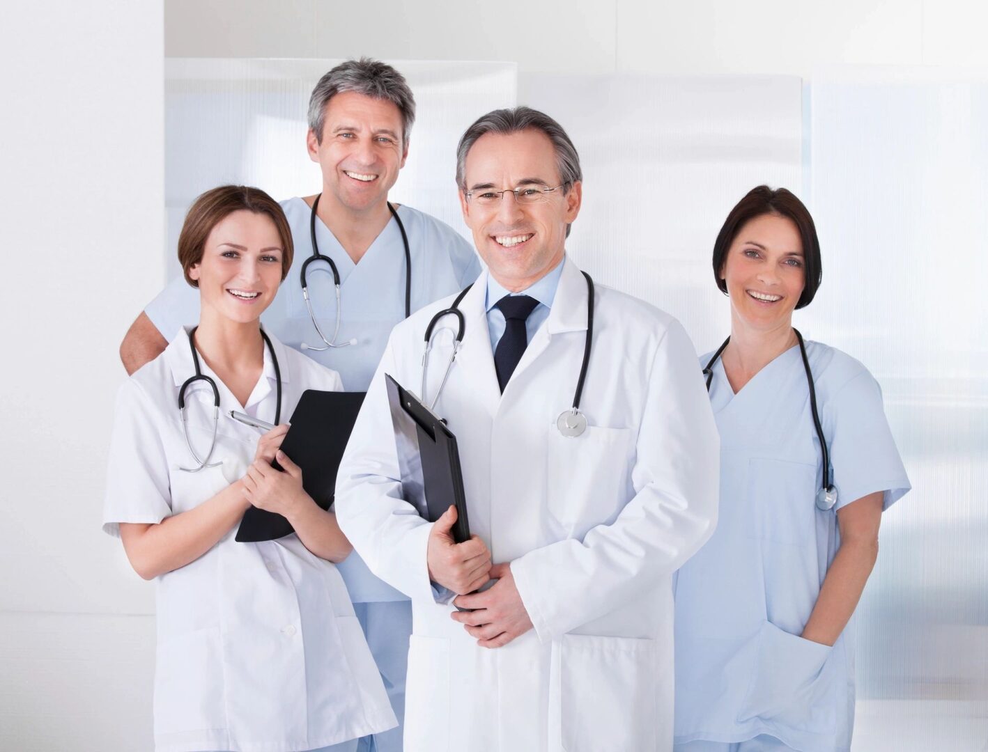 A group of doctors standing next to each other.